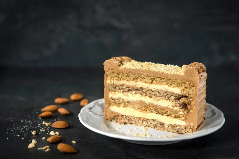 Torta Napoleon iz KMN poslastičarnice